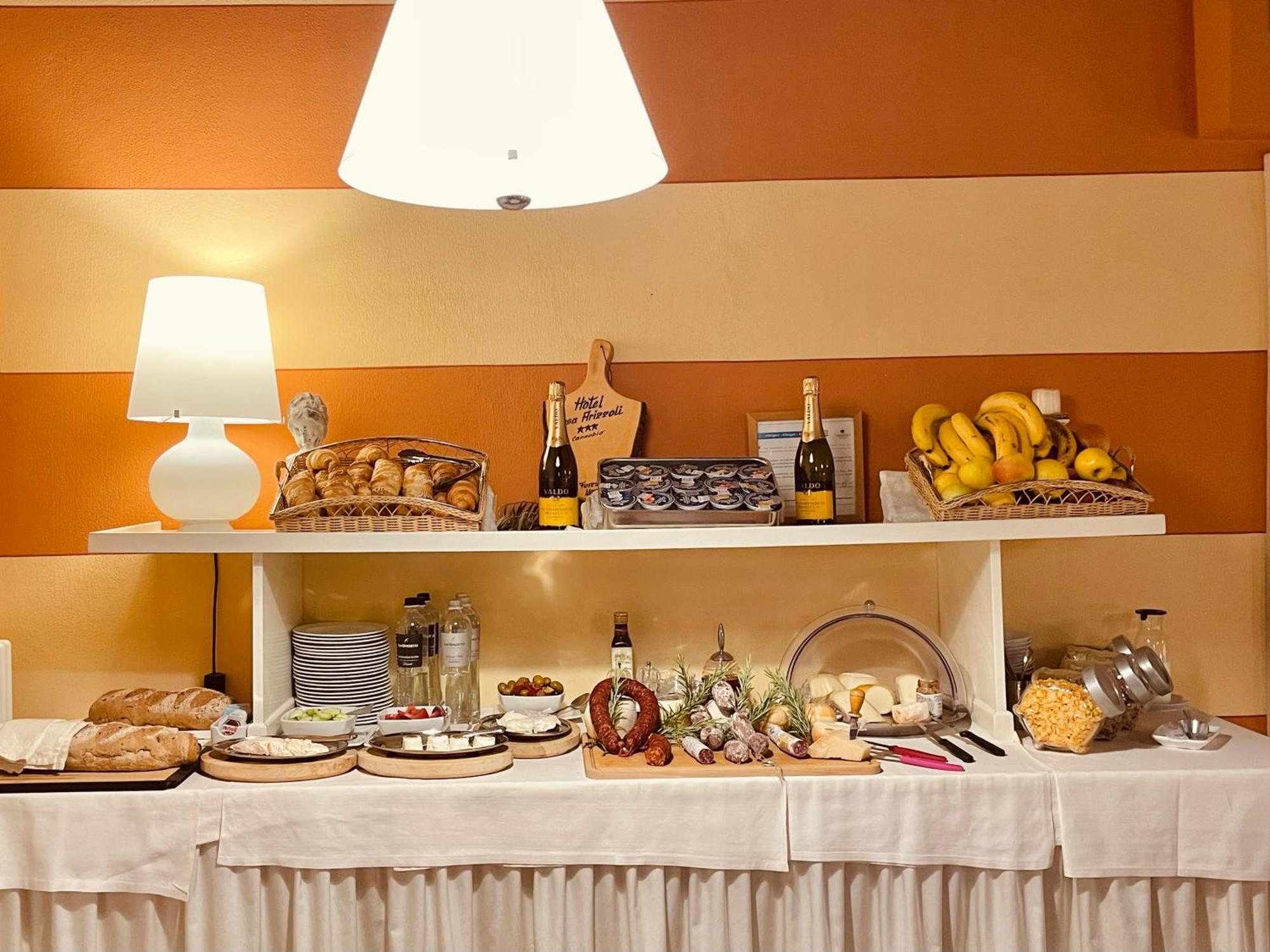 Hotel Casa Arizzoli 카노비오 외부 사진