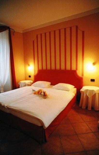 Hotel Casa Arizzoli 카노비오 객실 사진